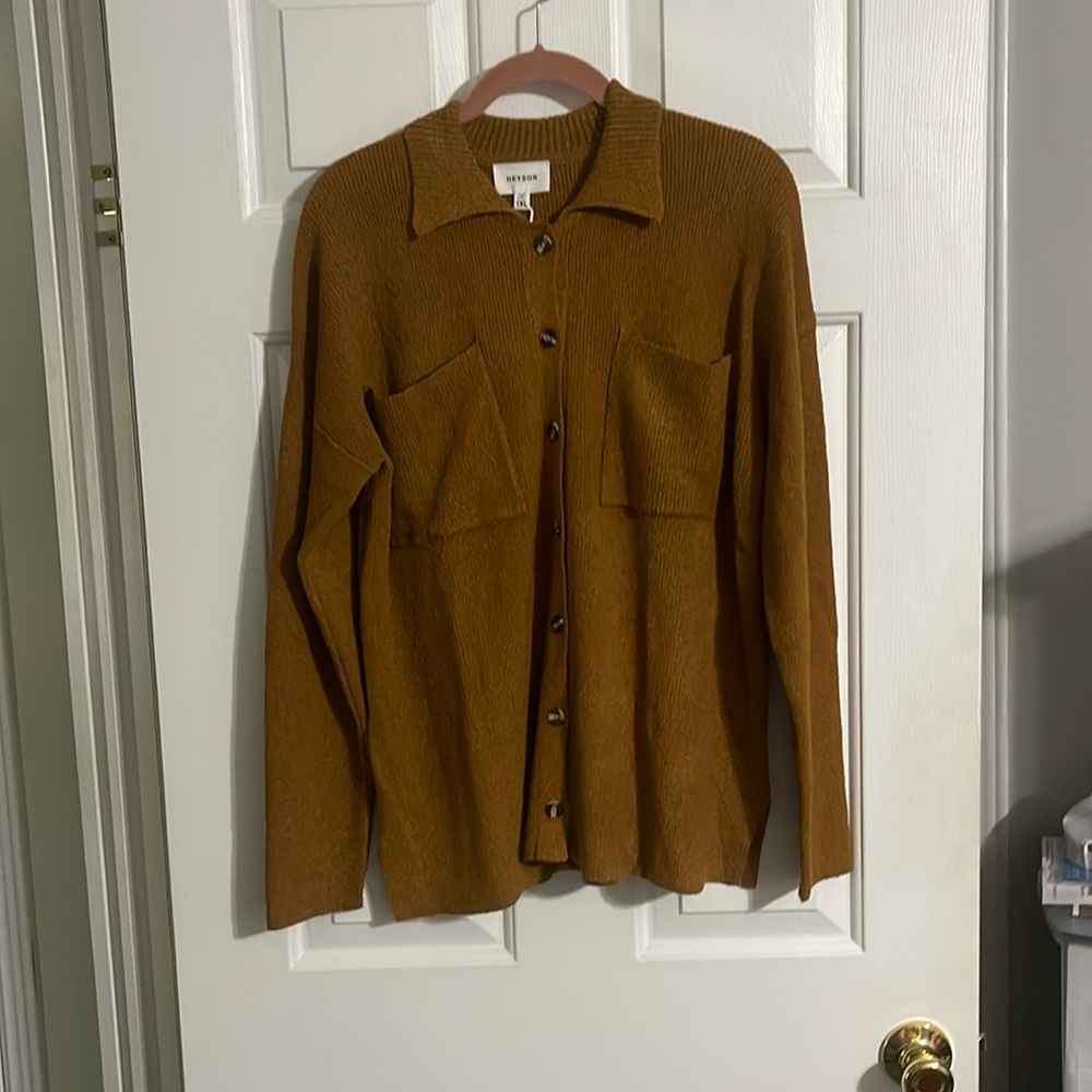 NWT Boutique Purchased Gorgeous Sweater side slit